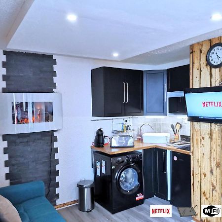 Mysofa Loup & Parking Apartment Пра Луп Екстериор снимка
