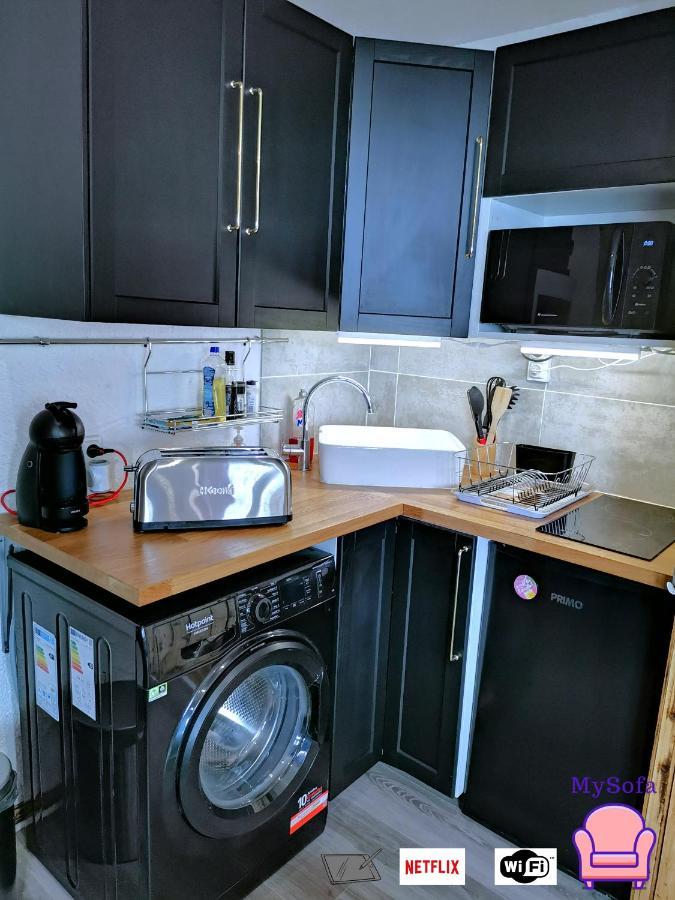 Mysofa Loup & Parking Apartment Пра Луп Екстериор снимка